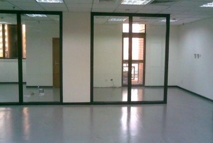 水泥自流平地坪